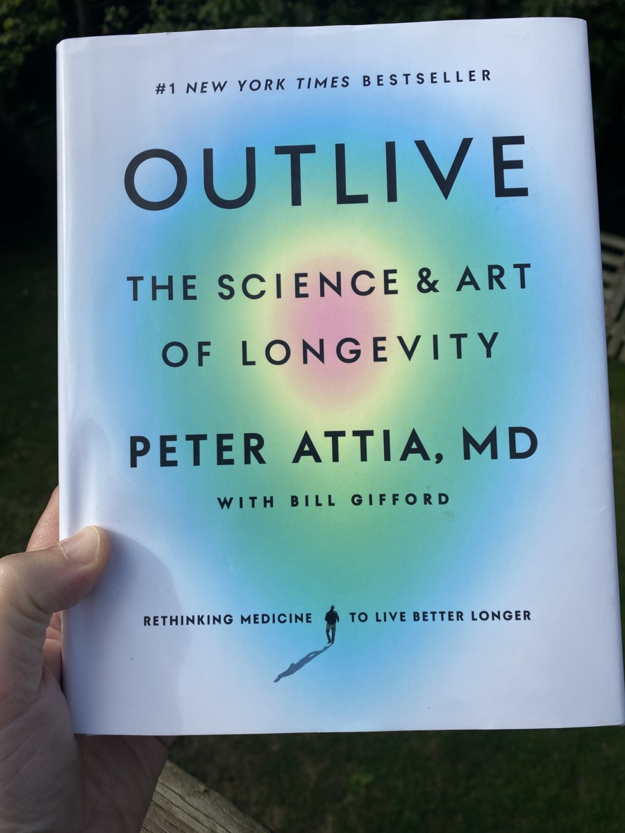 Picture of book Outlive by Peter Attia