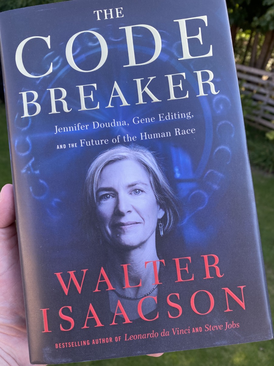 The Code Breaker by Walter Isaacson - OpencityInc recommended reads from 2021